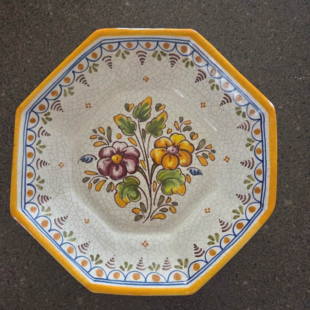 E Gil Talavera Signed Vintage Octagon 9" Plate Floral‎  Hand Painted Ceramic